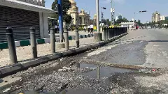 ಸರ್ಕಾರದ ಗಮನಕ್ಕೆ... ವಿಧಾನಸೌಧ ಮುಂದೆಯೇ ರಸ್ತೆಗುಂಡಿ...ಸ್ವಲ್ಪ ಈ ಕಡೆ ನೋಡಿ ಸ್ವಾಮಿ!!