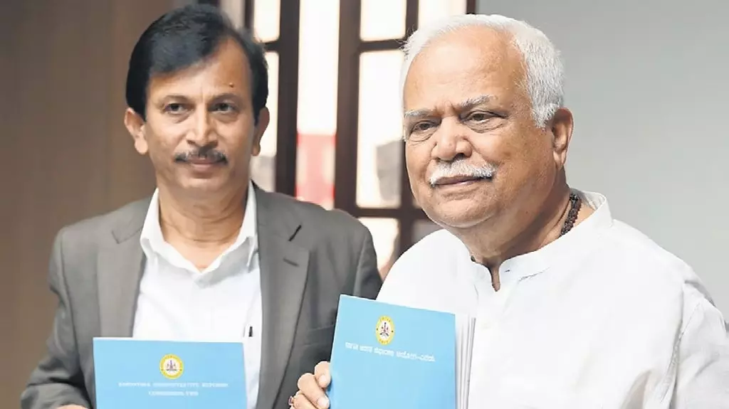 ಸರ್ಕಾರಕ್ಕೆ ಆರ್ಥಿಕ ಹೊರೆಯಾಗಿರುವ ಸಂಸ್ಥೆಗಳ ವಿಲೀನ ಅಥವಾ ಮುಚ್ಚಲು ಶಿಫಾರಸ್ಸು ಸರ್ಕಾರಕ್ಕೆ ಆರ್ಥಿಕ ಹೊರೆಯಾಗಿರುವ ಸಂಸ್ಥೆಗಳ ವಿಲೀನ ಅಥವಾ ಮುಚ್ಚಲು ಶಿಫಾರಸ್ಸು