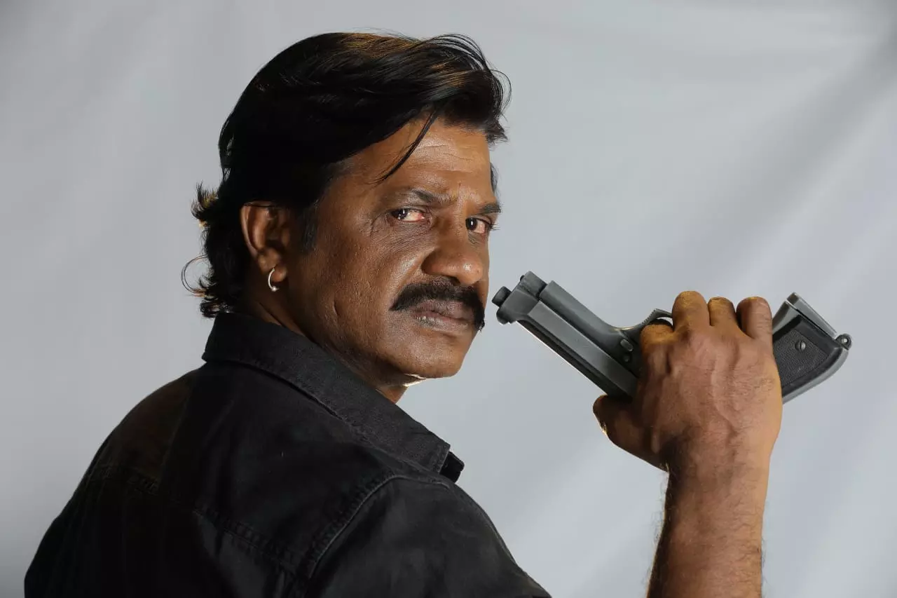 ಎಸ್. ನಾರಾಯಣ್ ನಿರ್ದೇಶನದ ಮಾರುತನ ಓಟಕ್ಕೆ ಬ್ರೇಕ್: ಹೊಸ ದಿನಾಂಕ ಘೋಷಿಸಿದ ಚಿತ್ರತಂಡ ಎಸ್. ನಾರಾಯಣ್ ನಿರ್ದೇಶನದ ಮಾರುತನ ಓಟಕ್ಕೆ ಬ್ರೇಕ್: ಹೊಸ ದಿನಾಂಕ ಘೋಷಿಸಿದ ಚಿತ್ರತಂಡ