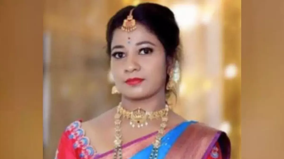 Lecturer Dies by Suicide Over Dowry Harassment: Recorded Video Before Jumping into Dam Lecturer Dies by Suicide Over Dowry Harassment: Recorded Video Before Jumping into Dam