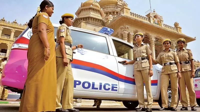 NLSIU Study| ರಾಜ್ಯದಲ್ಲಿ ಮೂರನೇ ಎರಡರಷ್ಟು ಠಾಣೆಗಳಲ್ಲಿ ಒಬ್ಬ ಮಹಿಳಾ ಅಧಿಕಾರಿಯೂ ಇಲ್ಲ! NLSIU Study| ರಾಜ್ಯದಲ್ಲಿ ಮೂರನೇ ಎರಡರಷ್ಟು ಠಾಣೆಗಳಲ್ಲಿ ಒಬ್ಬ ಮಹಿಳಾ ಅಧಿಕಾರಿಯೂ ಇಲ್ಲ!