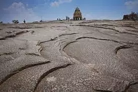 Tunnel Road into Lalbagh Rock; Let the danger come, go to Bengaluru Tunnel Road into Lalbagh Rock; Let the danger come, go to Bengaluru