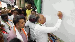 ಗಾಂಧಿನಗರದಲ್ಲೇ 11,200 ನಕಲಿ ಮತದಾರರು: ದಿನೇಶ್ ಗುಂಡೂರಾವ್ ಆರೋಪ