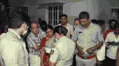 ಅರ್ಚಕರ ಕುಟುಂಬ ಸಾಮೂಹಿಕ ಆತ್ಮಹತ್ಯೆಗೆ ಯತ್ನ: ತಂದೆ, ಮಗ ಸಾವು, ಇಬ್ಬರ ಸ್ಥಿತಿ ಗಂಭೀರ