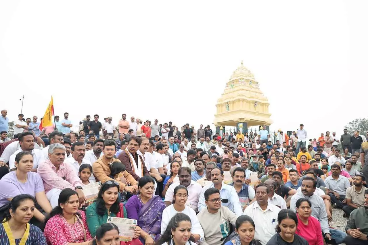 Save Lalbagh| ಟನಲ್‌ ರಸ್ತೆ ಯೋಜನೆ ವಿರೋಧ; ಬಿಜೆಪಿಯಿಂದ ಲಾಲ್‌ಬಾಗ್‌ನಲ್ಲಿ ಸಹಿ ಸಂಗ್ರಹ ಅಭಿಯಾನ