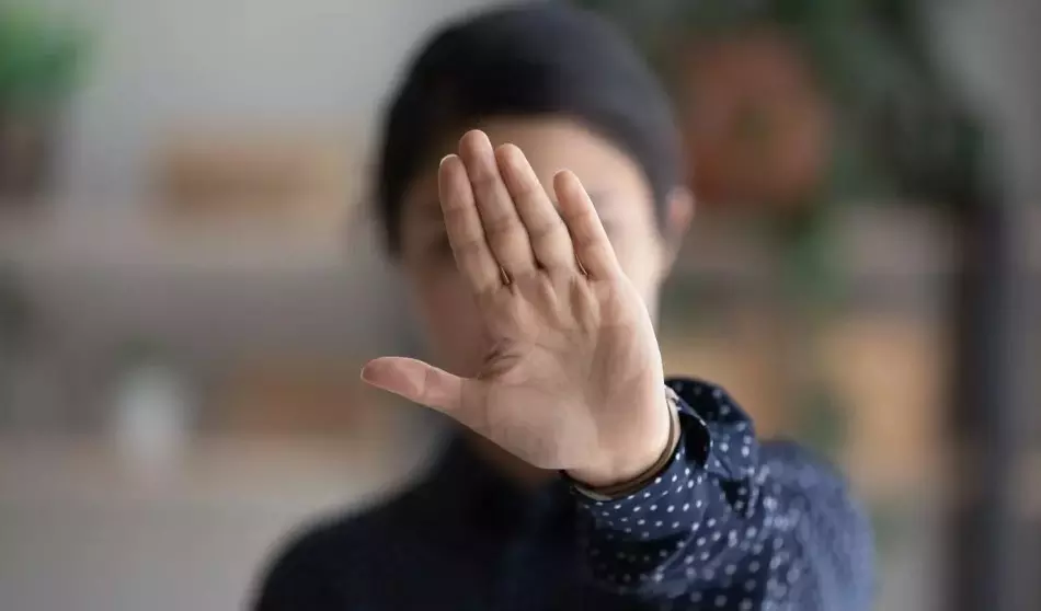 Woman Sexually Harassed in Bengaluru During Morning Dog Walk Woman Sexually Harassed in Bengaluru During Morning Dog Walk