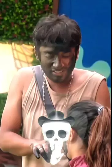 BBK12: ನನ್ನ ಬನಿಯನ್ ಬೆಲೆ 40 ಸಾವಿರ ರೂಪಾಯಿ, ನಮ್ಮಪ್ಪನಿಗೆ 500 ಶಿಪ್ ಇದೆ: ಸಿಂಪಥಿ ಆರೋಪಕ್ಕೆ ಗಿಲ್ಲಿ ಉತ್ತರ