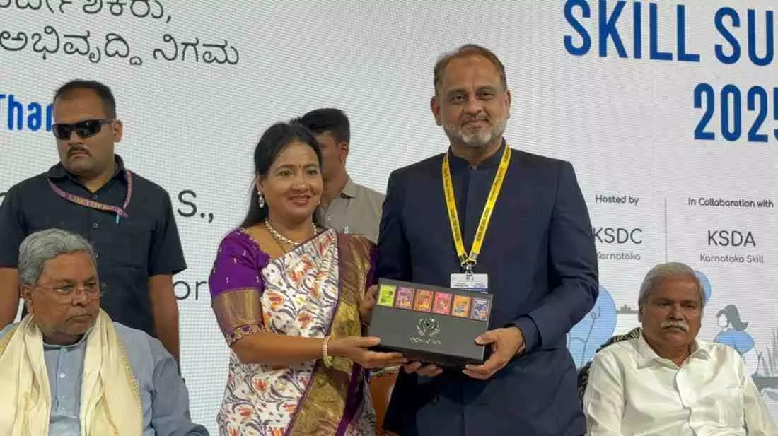 ಮಾರಿಷಸ್ಗೆ ಬೇಕು ಕರ್ನಾಟಕದ ಕೌಶಲ್ಯಯುತ ಕಾರ್ಮಿಕರು! ಮಾರಿಷಸ್ಗೆ ಬೇಕು ಕರ್ನಾಟಕದ ಕೌಶಲ್ಯಯುತ ಕಾರ್ಮಿಕರು!