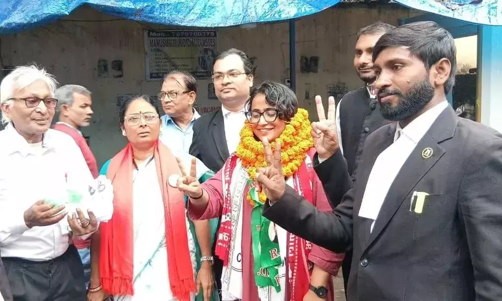 ಬಿಹಾರ ಚುನಾವಣಾ ಕಣ: ರಾಜಕೀಯದ ಅಬ್ಬರದಲ್ಲಿ ದಿವ್ಯಾ ಗೌತಮ್ ಎಂಬ ಭರವಸೆಯ ಆಶಾಕಿರಣ ಬಿಹಾರ ಚುನಾವಣಾ ಕಣ: ರಾಜಕೀಯದ ಅಬ್ಬರದಲ್ಲಿ ದಿವ್ಯಾ ಗೌತಮ್ ಎಂಬ ಭರವಸೆಯ ಆಶಾಕಿರಣ