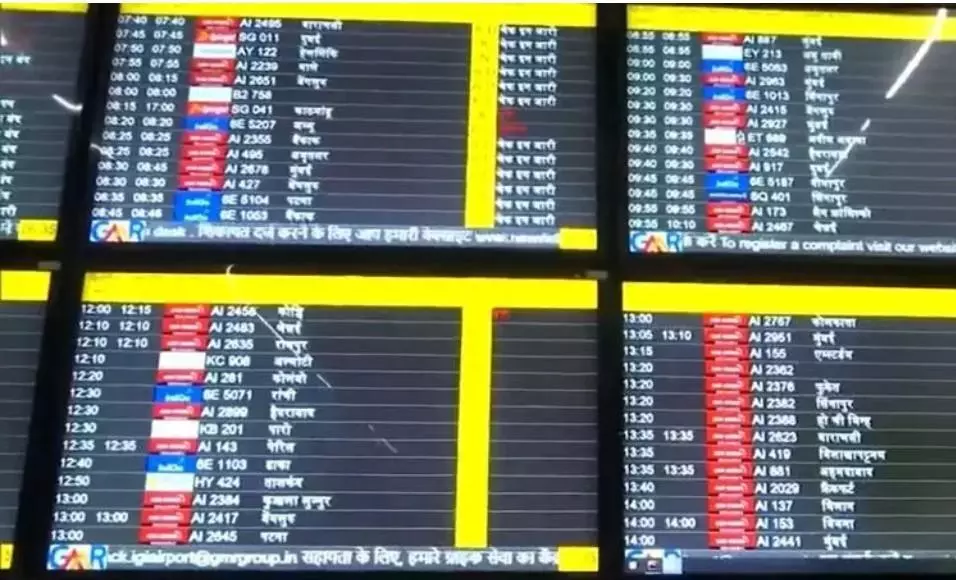 ದೆಹಲಿ ವಿಮಾನ ನಿಲ್ದಾಣ: ತಾಂತ್ರಿಕ ದೋಷದಿಂದ 800 ವಿಮಾನಗಳ ಹಾರಾಟ ವಿಳಂಬ, ಪರಿಸ್ಥಿತಿ ಸಹಜ ಸ್ಥಿತಿಗೆ