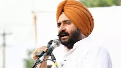 ಅತ್ಯಾಚಾರ ಆರೋಪಿ, ಆಪ್ ಶಾಸಕ ಪಠಾಣ್​ಮಾಜ್ರಾ ಆಸ್ಟ್ರೇಲಿಯಾಗೆ ಪರಾರಿ