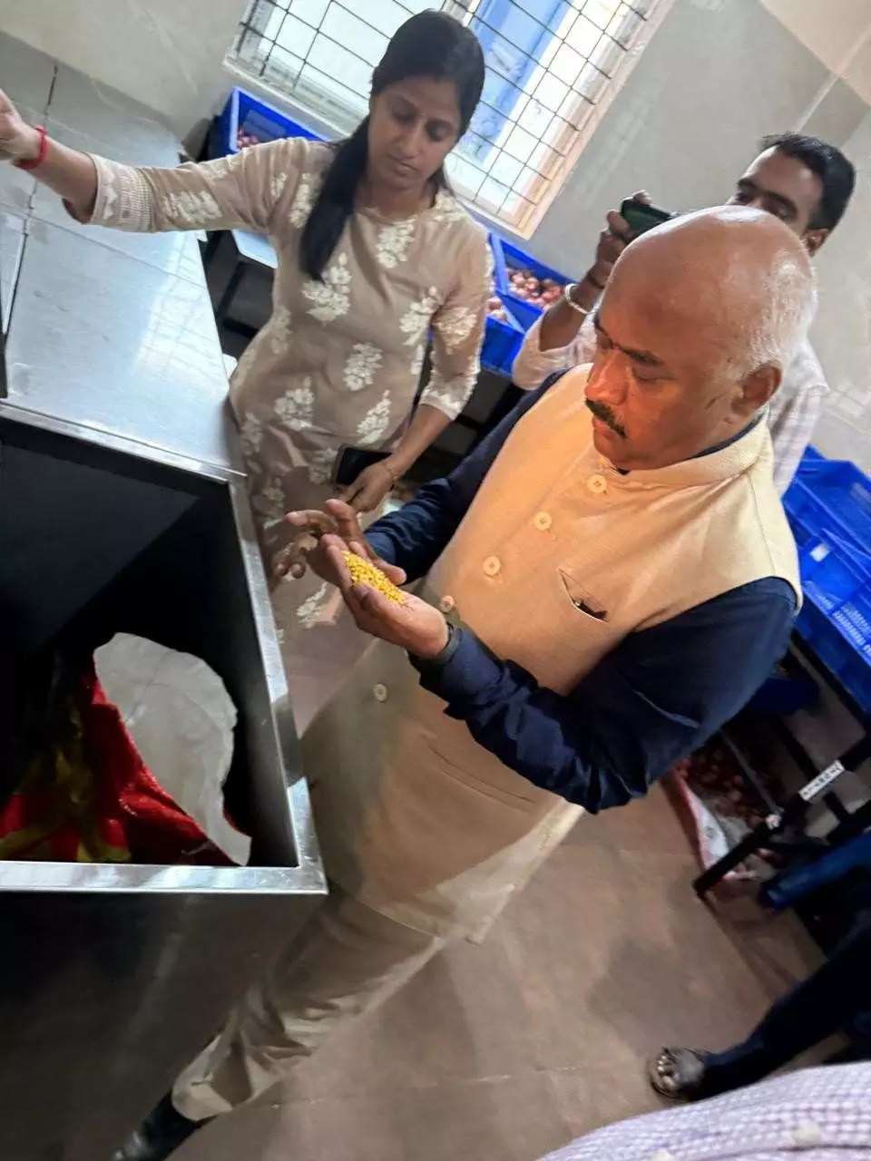 ಮೈಸೂರು ಕ್ರೀಡಾ ಹಾಸ್ಟೆಲ್ ಅವ್ಯವಸ್ಥೆಯ ಆಗರ : ಉಪ ಲೋಕಾಯುಕ್ತರ ದಿಢೀರ್ ಭೇಟಿ