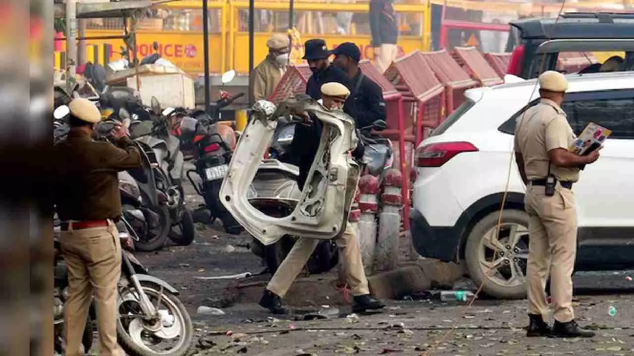 ದೆಹಲಿ ಸ್ಫೋಟ | ಸ್ಫೋಟಕ ಸಾಗಿಸುವಾಗ ಆಕಸ್ಮಿಕ ಸಿಡಿತ ಶಂಕೆ; ಪ್ರಾಥಮಿಕ ತನಿಖೆಯಲ್ಲಿ ಬಯಲು