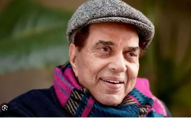 ಬಾಲಿವುಡ್‌ ಹೀ-ಮ್ಯಾನ್ ಧರ್ಮೇಂದ್ರ ಆಸ್ಪತ್ರೆಯಿಂದ ಬಿಡುಗಡೆ; ಮನೆಯಲ್ಲೇ ಚಿಕಿತ್ಸೆ