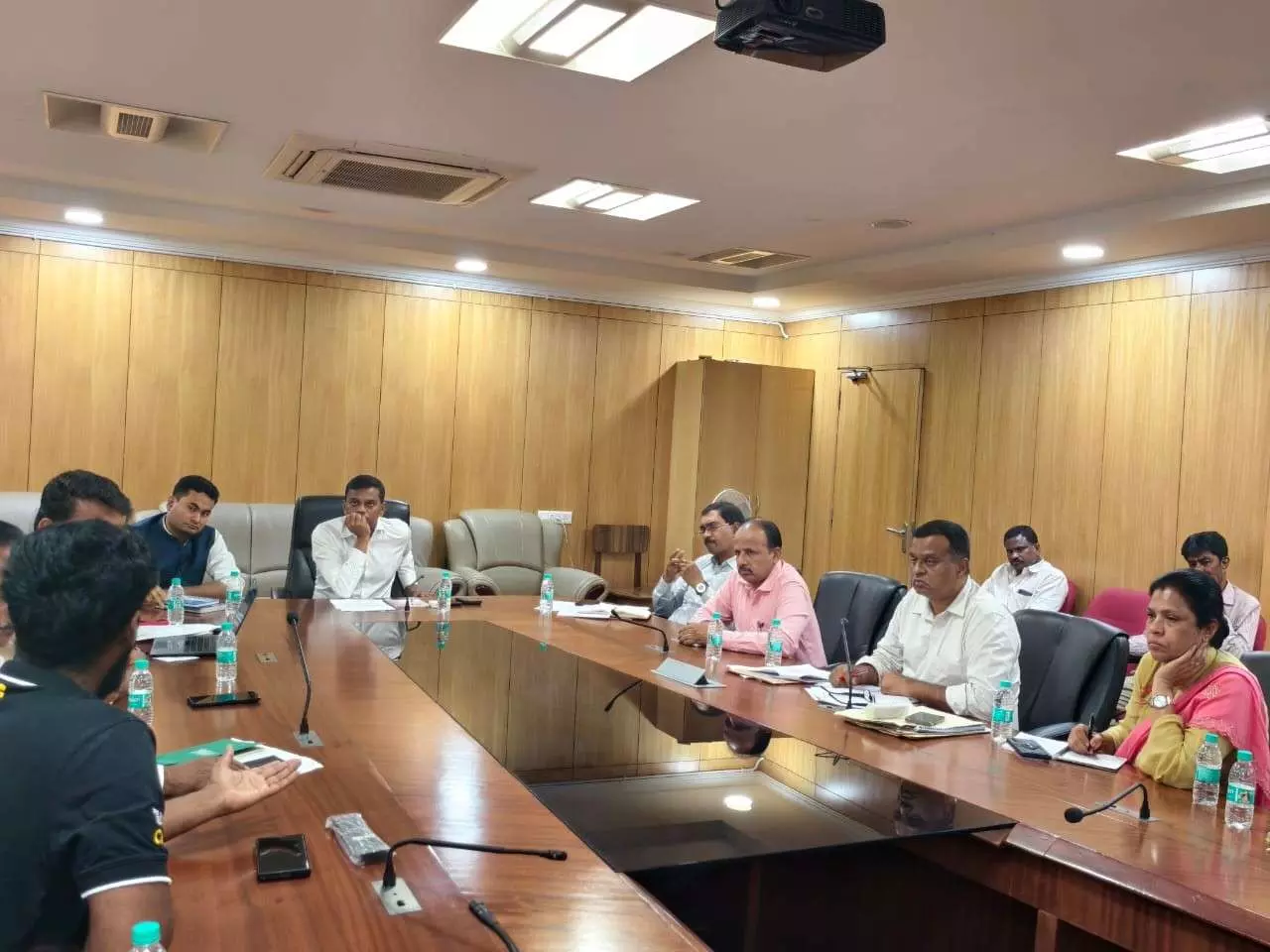 ನಾಯಿಗಳ ನಿಖರ ಸಂಖ್ಯೆ, ಸ್ಥಳ, ಆರೋಗ್ಯ ಸ್ಥಿತಿಯ ಮಾಹಿತಿಯ ವರದಿ ಸಲ್ಲಿಕೆಗೆ ಸೂಚನೆ