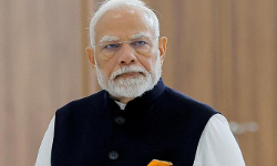 ಭಾರಿ ಮಹುಮತದೊಂದಿಗೆ ಅಭಿವೃದ್ಧಿ ಪಥ ಏರಿದ ಎನ್‌ಡಿಎ; ನರೇಂದ್ರ ಮೋದಿ