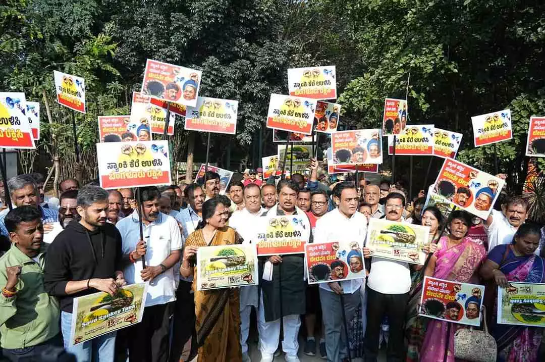 ನಾವು ಗೆದ್ದಾಗ ಮತಗಳವು, ನೀವು ಗೆದ್ದಾಗ ಮತಗಳ್ಳತವಲ್ಲವೇ?; ಶೋಭಾ ಕರಂದ್ಲಾಜೆ ವಾಗ್ದಾಳಿ ನಾವು ಗೆದ್ದಾಗ ಮತಗಳವು, ನೀವು ಗೆದ್ದಾಗ ಮತಗಳ್ಳತವಲ್ಲವೇ?; ಶೋಭಾ ಕರಂದ್ಲಾಜೆ ವಾಗ್ದಾಳಿ