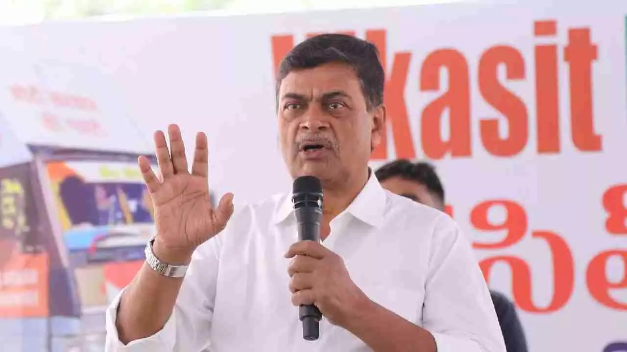 ಬಿಹಾರ ಗೆಲುವಿನ ಬೆನ್ನಲ್ಲೇ ಬಂಡಾಯಗಾರರ ವಿರುದ್ಧ ಬಿಜೆಪಿ ಶಿಸ್ತುಕ್ರಮ: ಮಾಜಿ ಕೇಂದ್ರ ಸಚಿವ ಅಮಾನತು ಬಿಹಾರ ಗೆಲುವಿನ ಬೆನ್ನಲ್ಲೇ ಬಂಡಾಯಗಾರರ ವಿರುದ್ಧ ಬಿಜೆಪಿ ಶಿಸ್ತುಕ್ರಮ: ಮಾಜಿ ಕೇಂದ್ರ ಸಚಿವ ಅಮಾನತು