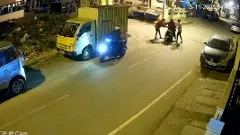 ಶಾಂತಿನಗರದಲ್ಲಿ ವ್ಯಕ್ತಿ ಅಡ್ಡಗಟ್ಟಿ ದರೋಡೆ; ವಿಡಿಯೊ ವೈರಲ್‌