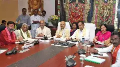 ತಿರುಮಲ ವೈಕುಂಠ ದ್ವಾರ ದರ್ಶನ: ಕಾಲ್ತುಳಿತ ತಪ್ಪಿಸಲು ಆನ್‌ಲೈನ್‌ನಲ್ಲಿ ಮಾತ್ರ ಟೋಕನ್!