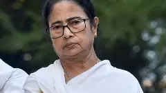 ಬಂಗಾಳದಲ್ಲಿ ಮತದಾರರ ಪಟ್ಟಿ ಪರಿಷ್ಕರಣೆ ನಿಲ್ಲಿಸಲು ಆಯೋಗಕ್ಕೆ ಸಿಎಂ ಮಮತಾ ಪತ್ರ