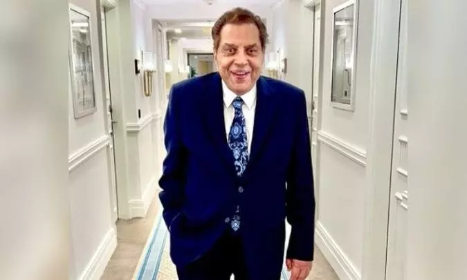 ಬಾಲಿವುಡ್‌ನ ʼಹೀ-ಮ್ಯಾನ್‌ʼ ಧರ್ಮೇಂದ್ರ ವಿಧಿವಶ