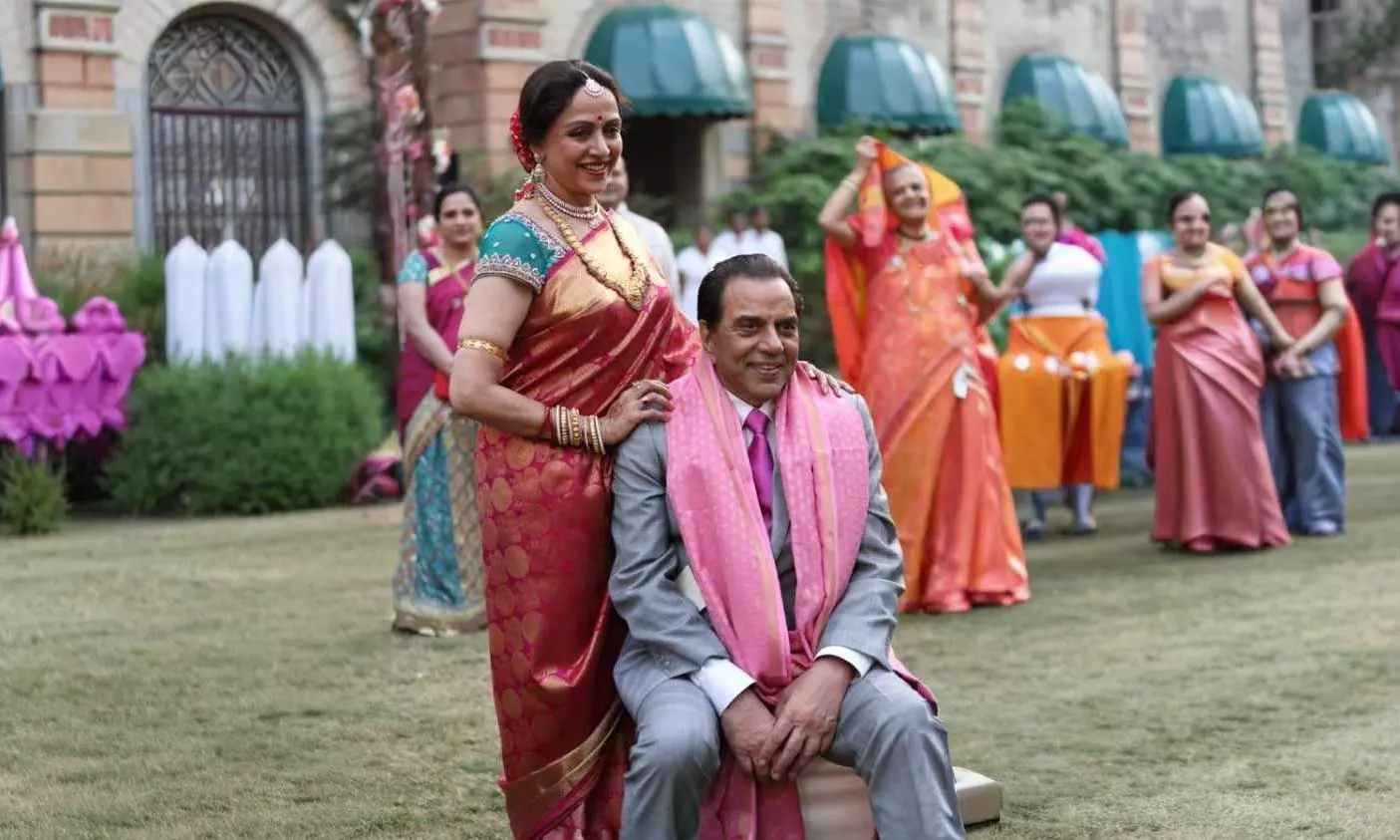 ಪತಿಯ ನೆನಪಿನಲ್ಲಿ ಹೇಮಾಮಾಲಿನಿ ಭಾವುಕ ಪತ್ರ; ನನ್ನ ಪಾಲಿನ ಎಲ್ಲವೂ ಎಂದ ಡ್ರೀಮ್ ಗರ್ಲ್ ಪತಿಯ ನೆನಪಿನಲ್ಲಿ ಹೇಮಾಮಾಲಿನಿ ಭಾವುಕ ಪತ್ರ; ನನ್ನ ಪಾಲಿನ ಎಲ್ಲವೂ ಎಂದ ಡ್ರೀಮ್ ಗರ್ಲ್