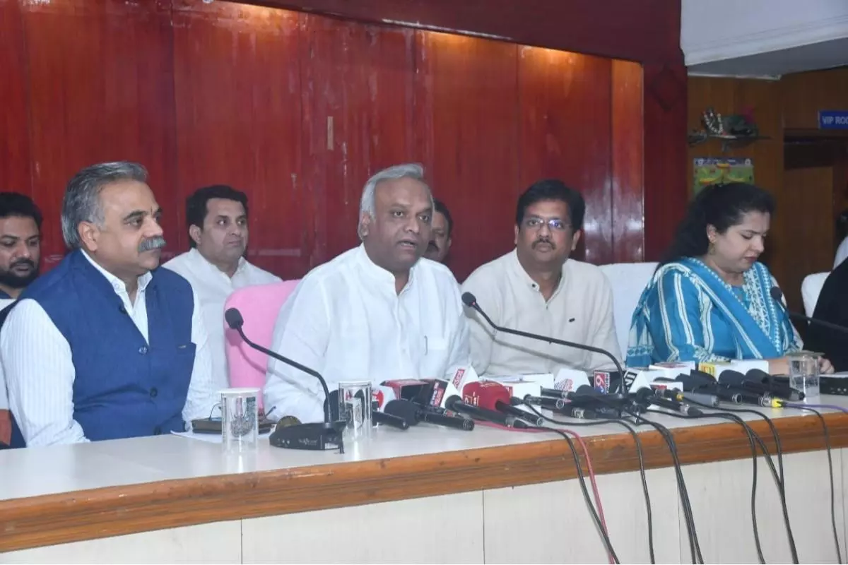 Prelude to IT-BT revolution in Kalaburagi, establishment of Agricultural Excellence Centre at a cost of Rs 50 crore - Priyank Kharge