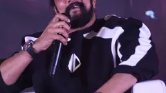 ಎರಡು ದೊಡ್ಡ ಚಿತ್ರಗಳು ಬಿಡುಗಡೆ ಆಗುತ್ತಿರುವುದರಿಂದ ಚಿತ್ರಮಂದಿರದವರು ಖುಷಿಯಾಗಿದ್ದಾರೆ: ಸುದೀಪ್ ಎರಡು ದೊಡ್ಡ ಚಿತ್ರಗಳು ಬಿಡುಗಡೆ ಆಗುತ್ತಿರುವುದರಿಂದ ಚಿತ್ರಮಂದಿರದವರು ಖುಷಿಯಾಗಿದ್ದಾರೆ: ಸುದೀಪ್