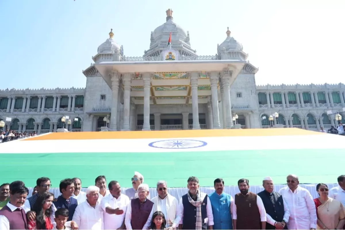 Belagavi Suvarna Soudha: World’s Second-Largest Khadi Tricolour Unveiled Belagavi Suvarna Soudha: World’s Second-Largest Khadi Tricolour Unveiled