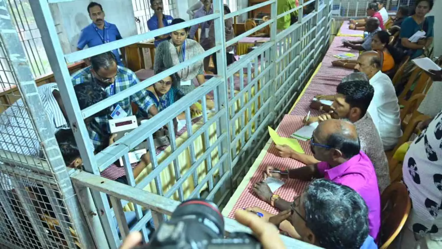 Kerala local body elections; UDF leads, ruling LDF suffers setback Kerala local body elections; UDF leads, ruling LDF suffers setback