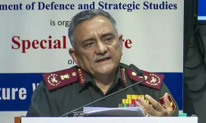 ತೀವ್ರತೆ ಕಡಿಮೆಯಾಗಿದ್ದರೂ ‘ಆಪರೇಷನ್ ಸಿಂಧೂರ್’ ಮುಂದುವರಿದಿದೆ: ಸಿಡಿಎಸ್ ಅನಿಲ್ ಚೌಹಾಣ್ ತೀವ್ರತೆ ಕಡಿಮೆಯಾಗಿದ್ದರೂ ‘ಆಪರೇಷನ್ ಸಿಂಧೂರ್’ ಮುಂದುವರಿದಿದೆ: ಸಿಡಿಎಸ್ ಅನಿಲ್ ಚೌಹಾಣ್