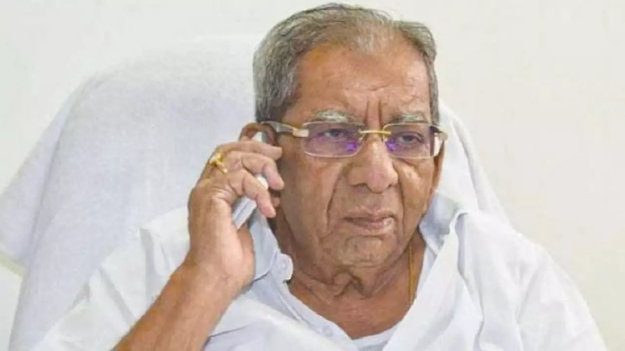 ಇಹಲೋಕ ತ್ಯಜಿಸಿದ ದಾವಣಗೆರೆಯ ದಣಿ- ಶ್ಯಾಮನೂರು ಶಿವಶಂಕರಪ್ಪ ನಿಧನಕ್ಕೆ ಗಣ್ಯರ ಸಂತಾಪ