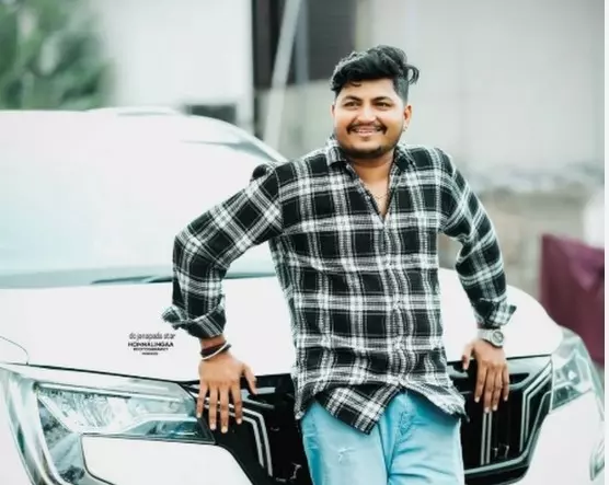 ಅಪ್ರಾಪ್ತೆ ಮೇಲೆ ಲೈಂಗಿಕ ದೌರ್ಜನ್ಯ; ಜಾನಪದ ಗಾಯಕ ಮ್ಯೂಸಿಕ್ ಮೈಲಾರಿ ವಿರುದ್ಧ ಎಫ್ಐಆರ್ ಅಪ್ರಾಪ್ತೆ ಮೇಲೆ ಲೈಂಗಿಕ ದೌರ್ಜನ್ಯ; ಜಾನಪದ ಗಾಯಕ ಮ್ಯೂಸಿಕ್ ಮೈಲಾರಿ ವಿರುದ್ಧ ಎಫ್ಐಆರ್