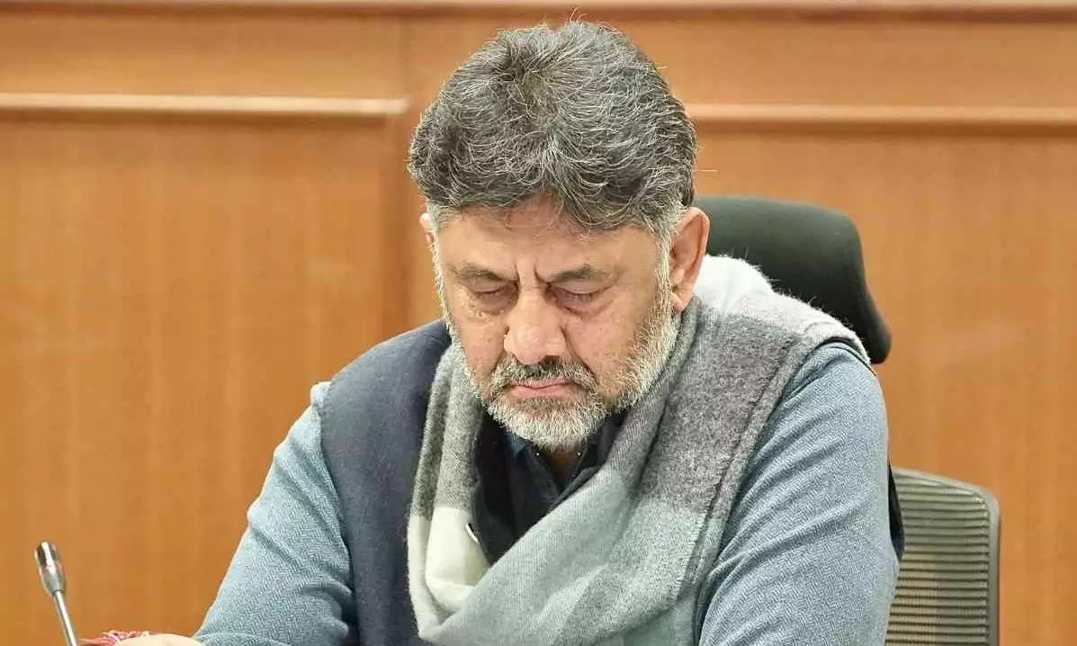 ವಿದ್ಯುತ್ ಬಿಲ್ ಪಾವತಿಗೆ ಮೀನು ಸಾಕಾಣಿಕೆ ಆದಾಯ ಬಳಕೆ: ಡಿಸಿಎಂ ಡಿ.ಕೆ. ಶಿವಕುಮಾರ್ ವಿದ್ಯುತ್ ಬಿಲ್ ಪಾವತಿಗೆ ಮೀನು ಸಾಕಾಣಿಕೆ ಆದಾಯ ಬಳಕೆ: ಡಿಸಿಎಂ ಡಿ.ಕೆ. ಶಿವಕುಮಾರ್