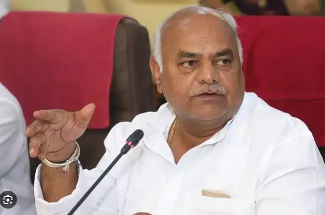 7 ಲಕ್ಷ ಮೆಟ್ರಿಕ್ ಟನ್ ಮೆಕ್ಕೆಜೋಳ ಖರೀದಿ ಗುರಿ:ಸಚಿವ ಶಿವಾನಂದ ಪಾಟೀಲ್ 7 ಲಕ್ಷ ಮೆಟ್ರಿಕ್ ಟನ್ ಮೆಕ್ಕೆಜೋಳ ಖರೀದಿ ಗುರಿ:ಸಚಿವ ಶಿವಾನಂದ ಪಾಟೀಲ್