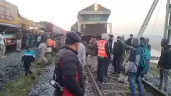 ಘೋರ ದುರಂತ! ರಾಜಧಾನಿ ಎಕ್ಸ್‌ಪ್ರೆಸ್‌ ಡಿಕ್ಕಿ; 8 ಆನೆಗಳು ಬಲಿ- ಹಳಿ ತಪ್ಪಿದ ಬೋಗಿಗಳು