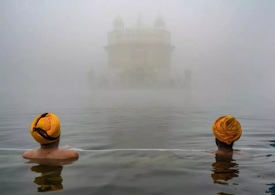 ದೆಹಲಿಯಲ್ಲಿ ದಟ್ಟ ಮಂಜಿನ ಪರಿಣಾಮ: 177 ವಿಮಾನಗಳು ರದ್ದು, 500ಕ್ಕೂ ಹೆಚ್ಚು ವಿಮಾನಗಳ ಹಾರಾಟ ವಿಳಂಬ ದೆಹಲಿಯಲ್ಲಿ ದಟ್ಟ ಮಂಜಿನ ಪರಿಣಾಮ: 177 ವಿಮಾನಗಳು ರದ್ದು, 500ಕ್ಕೂ ಹೆಚ್ಚು ವಿಮಾನಗಳ ಹಾರಾಟ ವಿಳಂಬ