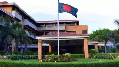 ಬಿಗಡಾಯಿಸಿದ ಭಾರತ-ಬಾಂಗ್ಲಾ ಸಂಬಂಧ-ವೀಸಾ ಸೇವೆ ಸ್ಥಗಿತ; ರಾಯಭಾರ ಕಚೇರಿ ಬಂದ್!