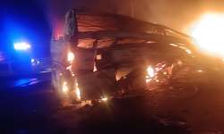 ಹಿರಿಯೂರು ಬಳಿ ಭೀಕರ ಅಪಘಾತ: 42 ಶಾಲಾ ಮಕ್ಕಳ ಪವಾಡಸದೃಶ ಪಾರು