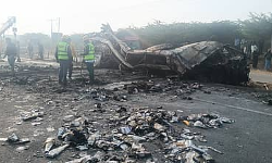 ಮೃತರ ಸಂಖ್ಯೆ ಬಗ್ಗೆ ಸಚಿವರು ಮತ್ತು ಅಧಿಕಾರಿಗಳ ನಡುವೆ ಗೊಂದಲ, ಮೂವರು ಪ್ರಯಾಣಿಕರು ನಾಪತ್ತೆ