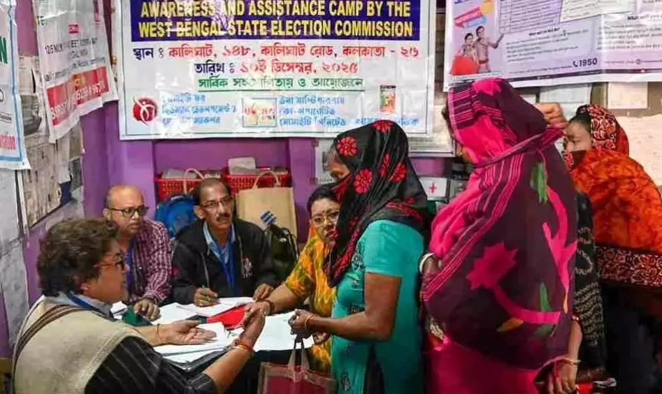 West Bengal: Election Commission suspends inquiry into unmapped voters
