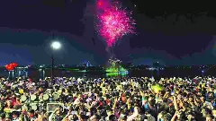 ಹೊಸ ವರ್ಷಕ್ಕೆ ಕರುನಾಡಿನಲ್ಲಿ ಅದ್ಧೂರಿ ಸ್ವಾಗತ! ಮುಗಿಲು ಮುಟ್ಟಿದ ಸಂಭ್ರಮಾಚರಣೆ