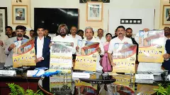 Work secularly to build an equal society: CM advises KAS officials