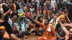 ಶಬರಿಮಲೆಯಲ್ಲಿ ಕನ್ನಡಿಗರಿಗೆ ಜಯ; ಯಾತ್ರೆಗೆ ವಿಧಿಸಿದ್ದ ನಿರ್ಬಂಧ ತೆರವು