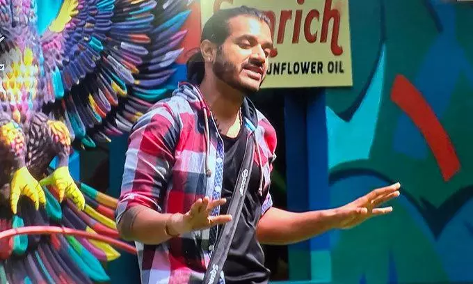 ಬಿಗ್ ಬಾಸ್ ಮನೆಯಲ್ಲಿ ಮಿಡ್ ನೈಟ್ ಶಾಕ್: ಧ್ರುವಂತ್ ಔಟ್? ಬಿಗ್ ಬಾಸ್ ಮನೆಯಲ್ಲಿ ಮಿಡ್ ನೈಟ್ ಶಾಕ್: ಧ್ರುವಂತ್ ಔಟ್?