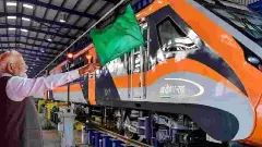 ಭಾರತದ ಮೊದಲ ವಂದೇ ಭಾರತ್ ಸ್ಲೀಪರ್ ರೈಲಿಗೆ ಚಾಲನೆ: ಏನೆಲ್ಲಾ ವಿಶೇಷತೆಗಳಿವೆ?