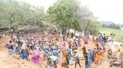 MGNREGA v/s VB-G RAM G Part-2| ಪಾವತಿಯಾಗದ 77.50 ಕೋಟಿ ರೂ. ವೇತನ; ಸಂಘರ್ಷದ ಮಧ್ಯೆ ಸಿಲುಕಿದ 1,687 ಕೋಟಿ ಅನುದಾನ