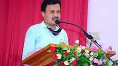 Employees union opposes mandatory TET for serving teachers: Employees union begins signature collection