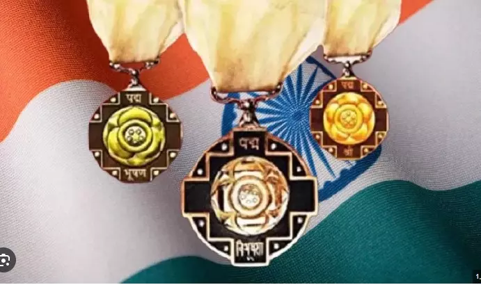 2026ರ ಪದ್ಮ ಪ್ರಶಸ್ತಿ ಘೋಷಣೆ|ಅಂಕೇಗೌಡ, ಡಾ. ಸುರೇಶ್, ಸುಶೀಲಮ್ಮಗೆ ಪದ್ಮಶ್ರೀ ಗೌರವ 2026ರ ಪದ್ಮ ಪ್ರಶಸ್ತಿ ಘೋಷಣೆ|ಅಂಕೇಗೌಡ, ಡಾ. ಸುರೇಶ್, ಸುಶೀಲಮ್ಮಗೆ ಪದ್ಮಶ್ರೀ ಗೌರವ